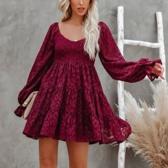 Vici Long Sleeve Smocked Burgundy Lepoard Babydoll Dress Size Medium - Picture 1 of 8